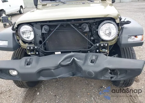 2025 Jeep Wrangler 4-Door Summit 4X4 z USA, uszkodzony, nr VIN 1C4PJXDN3SW543076